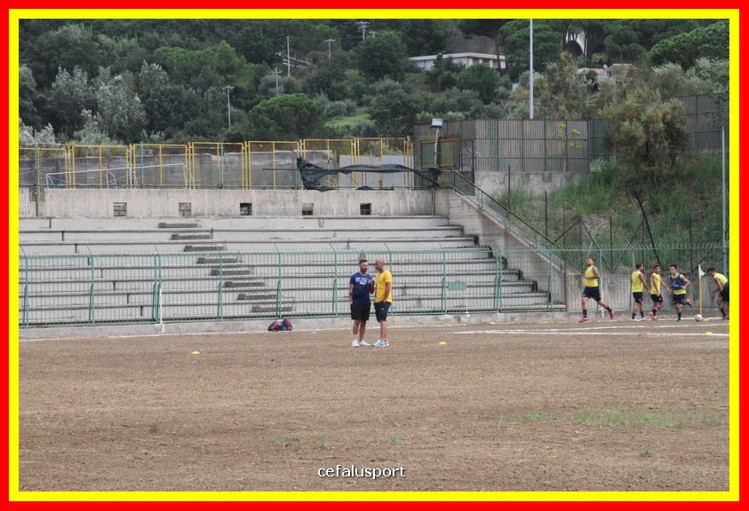 180826 Cepha_Lascari 026_tn.JPG